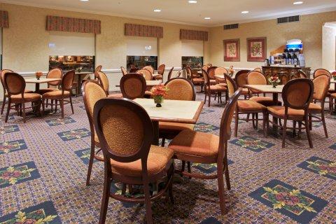 & - The Woodlands Hotel