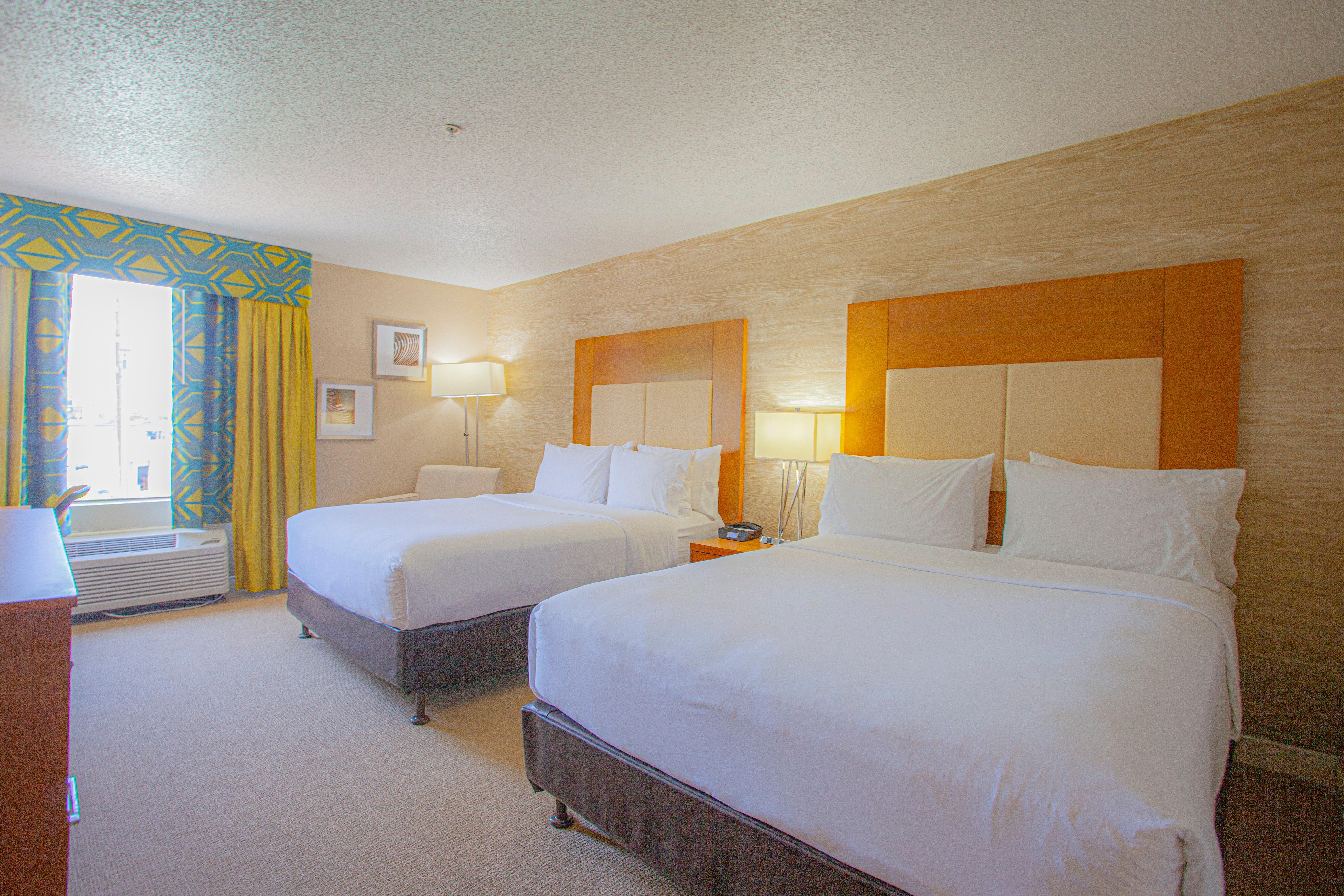 & - The Woodlands 3*