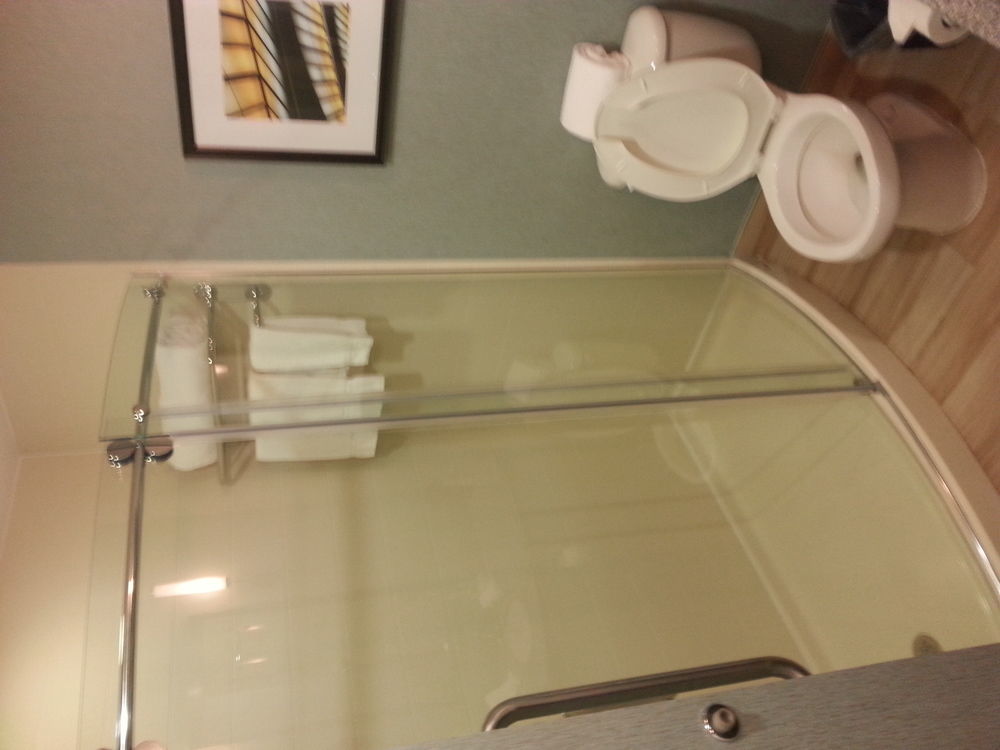 & - The Woodlands 3*
