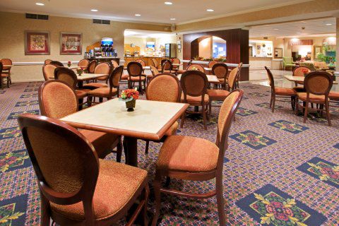Hotel & - The Woodlands 3*